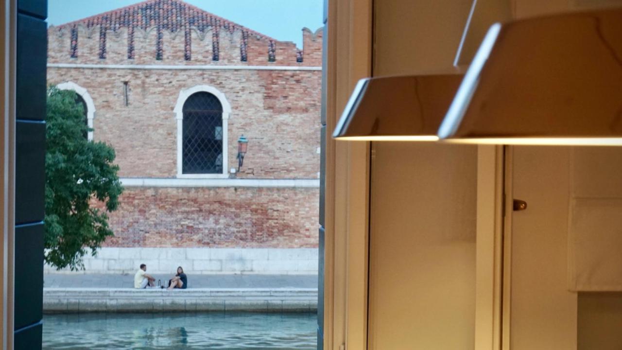 With View In Venice, Arsenale. Venecia